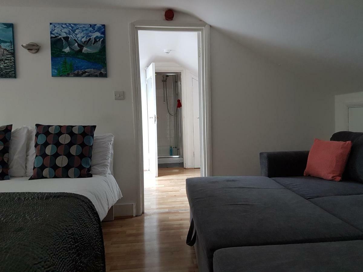 London Queen Park Apartments Esterno foto